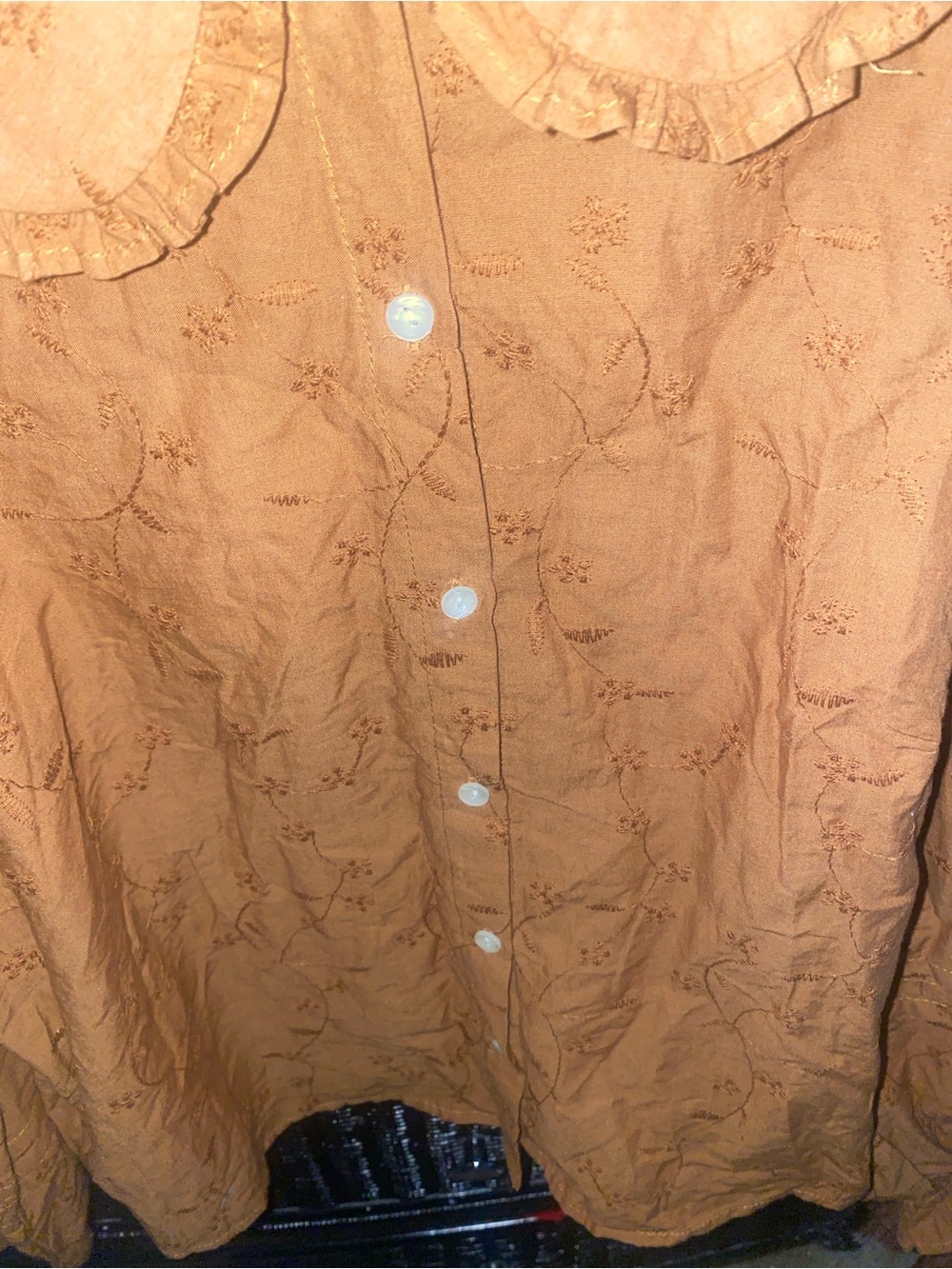 Brown copper tone -Embroidered Floral pattern -Puff Sleeve -100% cotton blouse - Picture 6 of 11